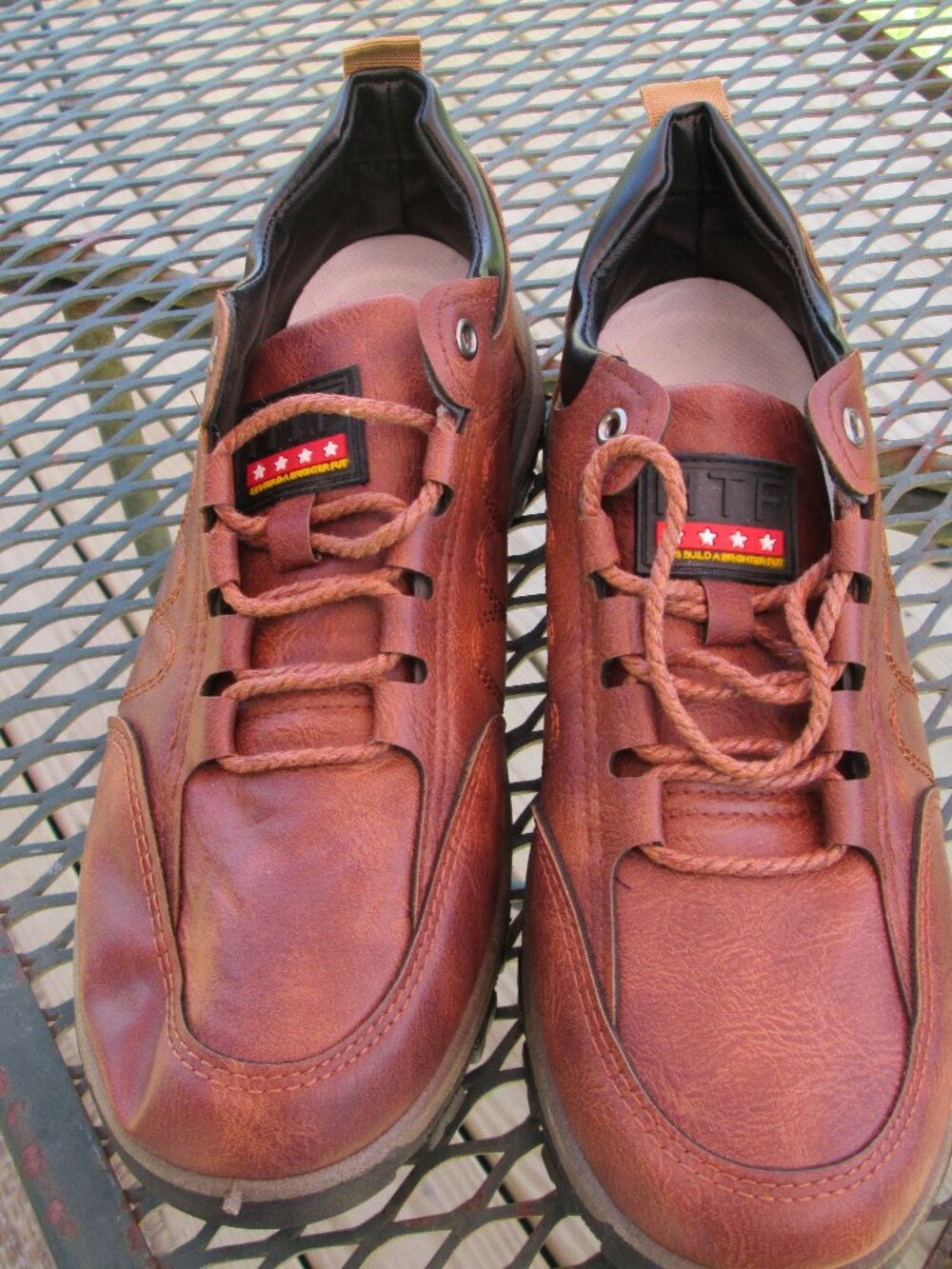 Mens HTF leather oxford athletic shoe NWOB sx 11 EURO 44 new